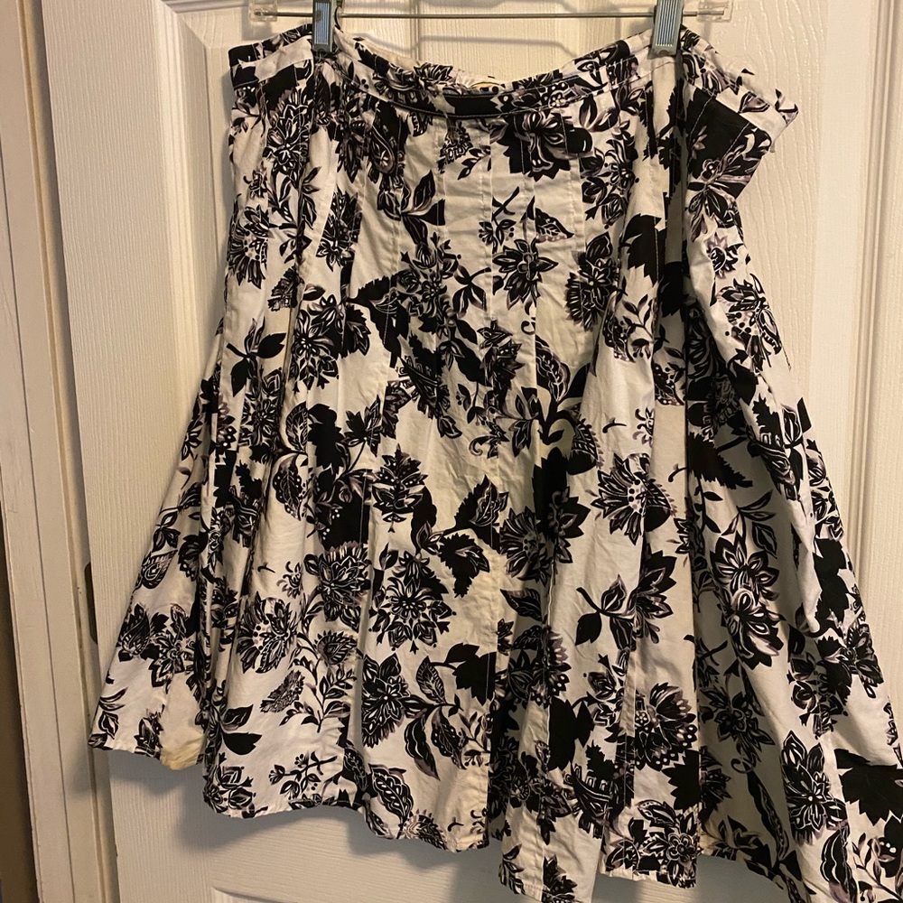 Beautiful Fall Skirt